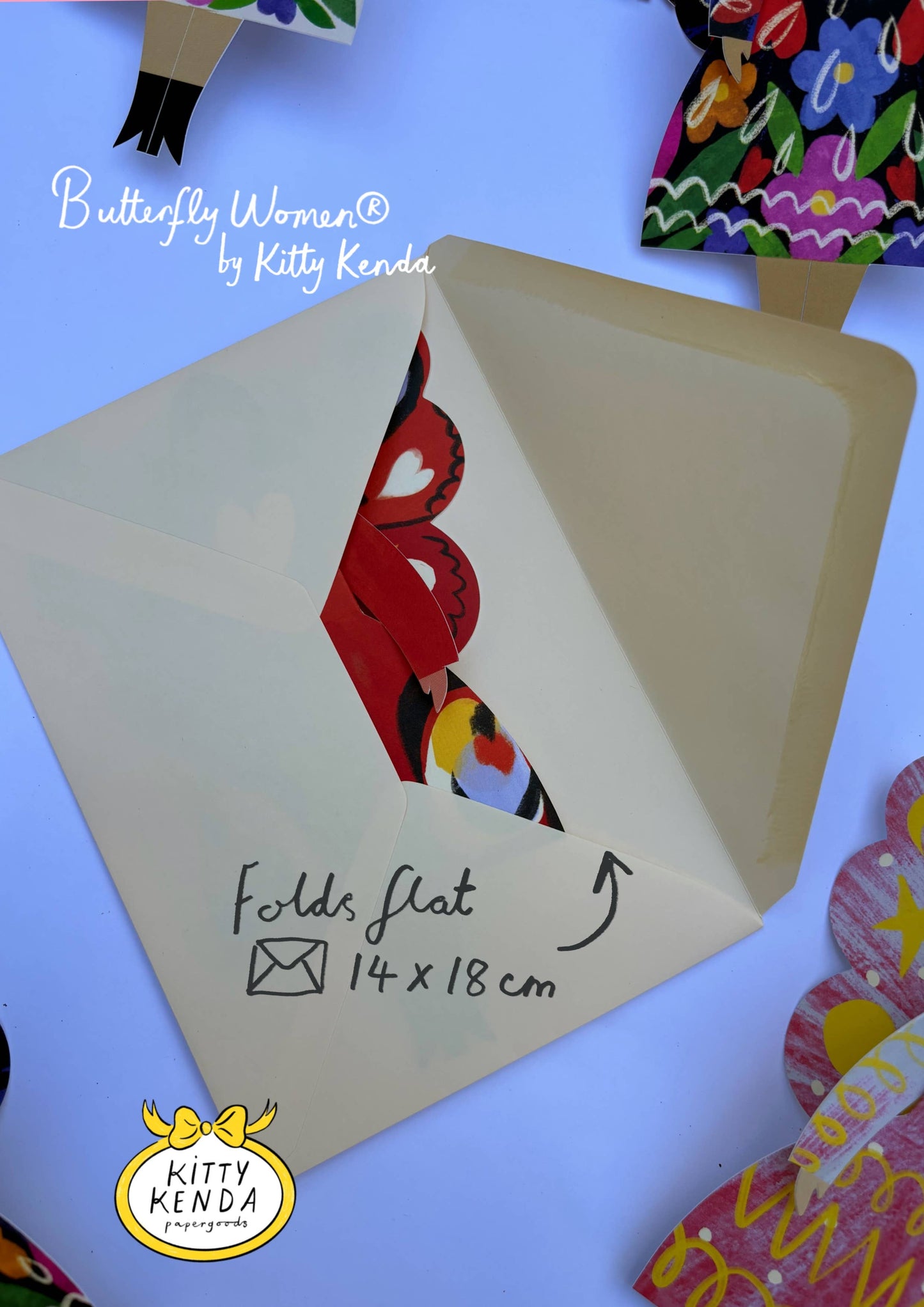 Kitty Kenda Papergoods - Schmetterlingsfrau Sitzende Grußkarte - Kosmisch