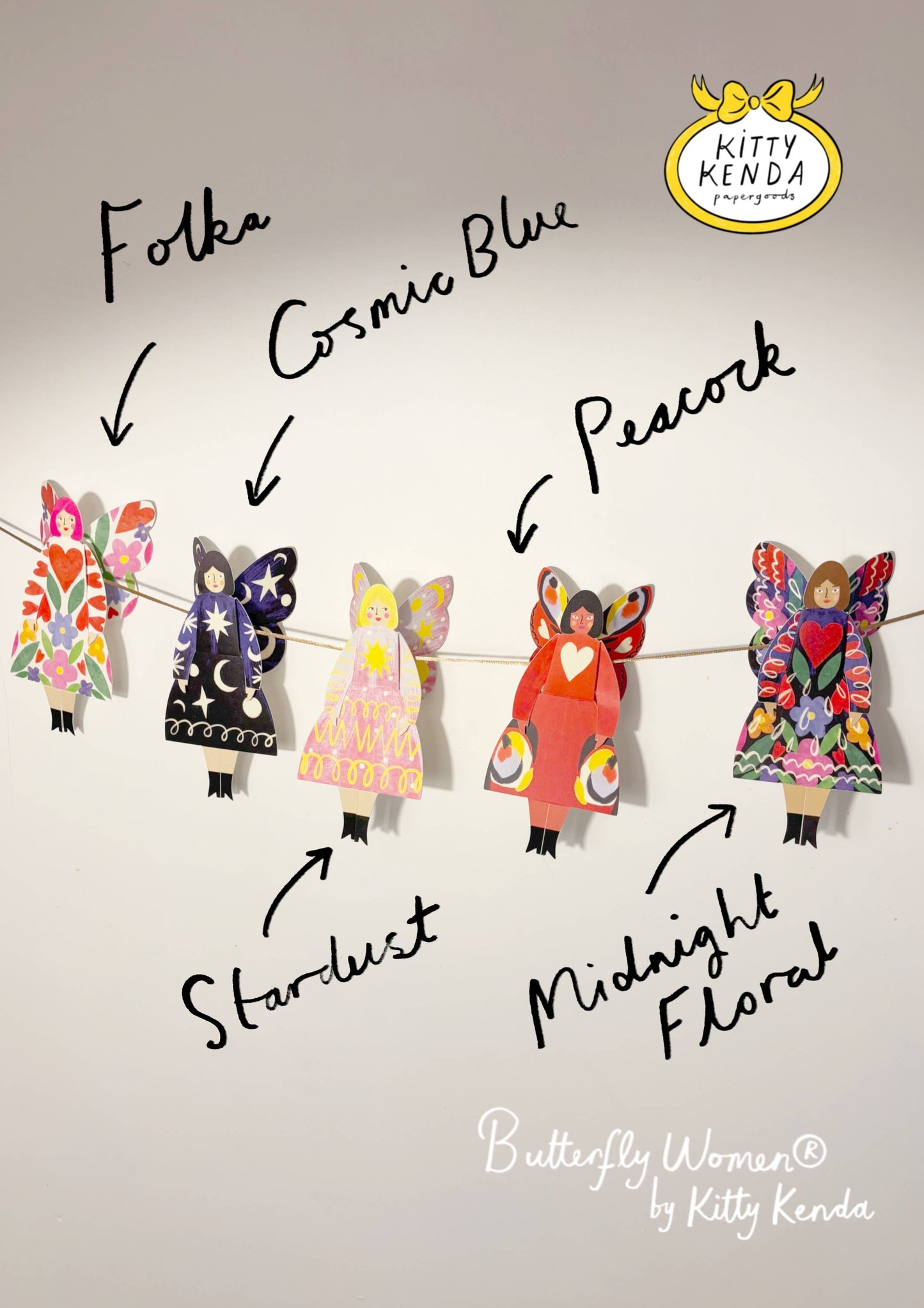 Kitty Kenda Papergoods - Schmetterlingsfrau Sitzende Grußkarte - Kosmisch