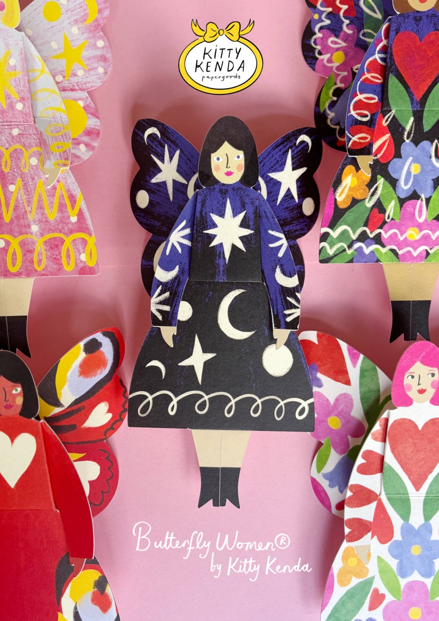 Kitty Kenda Papergoods - Schmetterlingsfrau Sitzende Grußkarte - Kosmisch