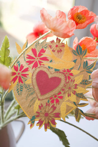 East End Press - Grußkarte Floral Heart mit Herzform und goldenen Details