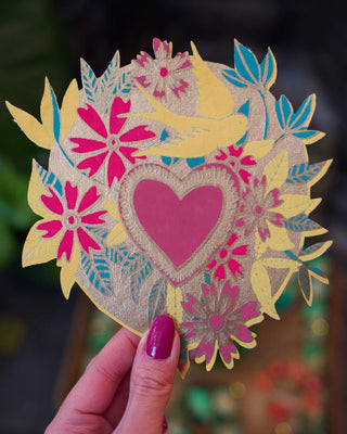 East End Press - Grußkarte Floral Heart mit Herzform und goldenen Details