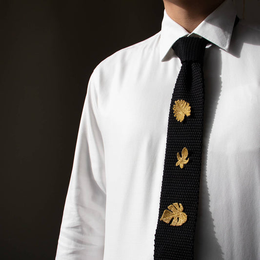 Botanopia - gifts , decor and cards for plant lovers - Goldene Broschen mit Stickerei – 3 tropische Blätter (Aroids