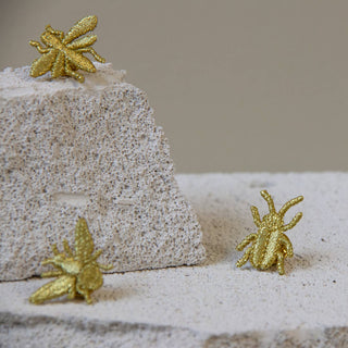 Botanopia - gifts , decor and cards for plant lovers - Goldene gestickte Broschen – 3 kleine Insekten