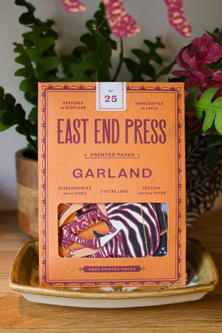 East End Press - Genähte Girlande mit Safaritieren