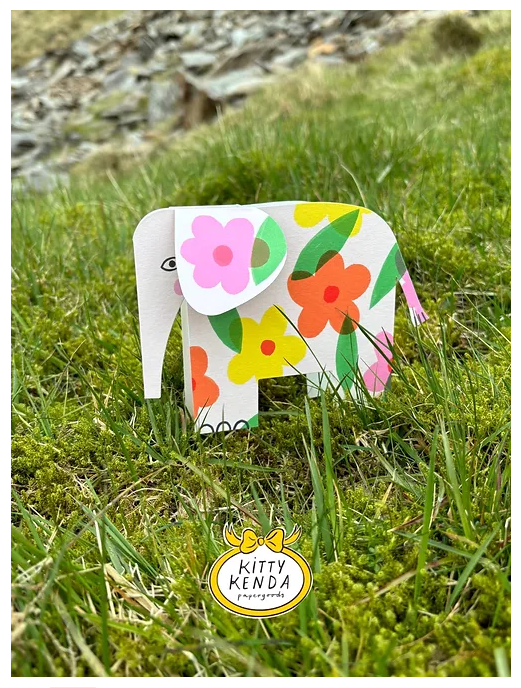 Kitty Kenda Papergoods - Luxus-Öko-Karte mit Blumenmotiv, A6, stehend