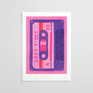 Just Cool Design - Good Vibes Kassette | Retro-Musik Kunstdruck A4–A3